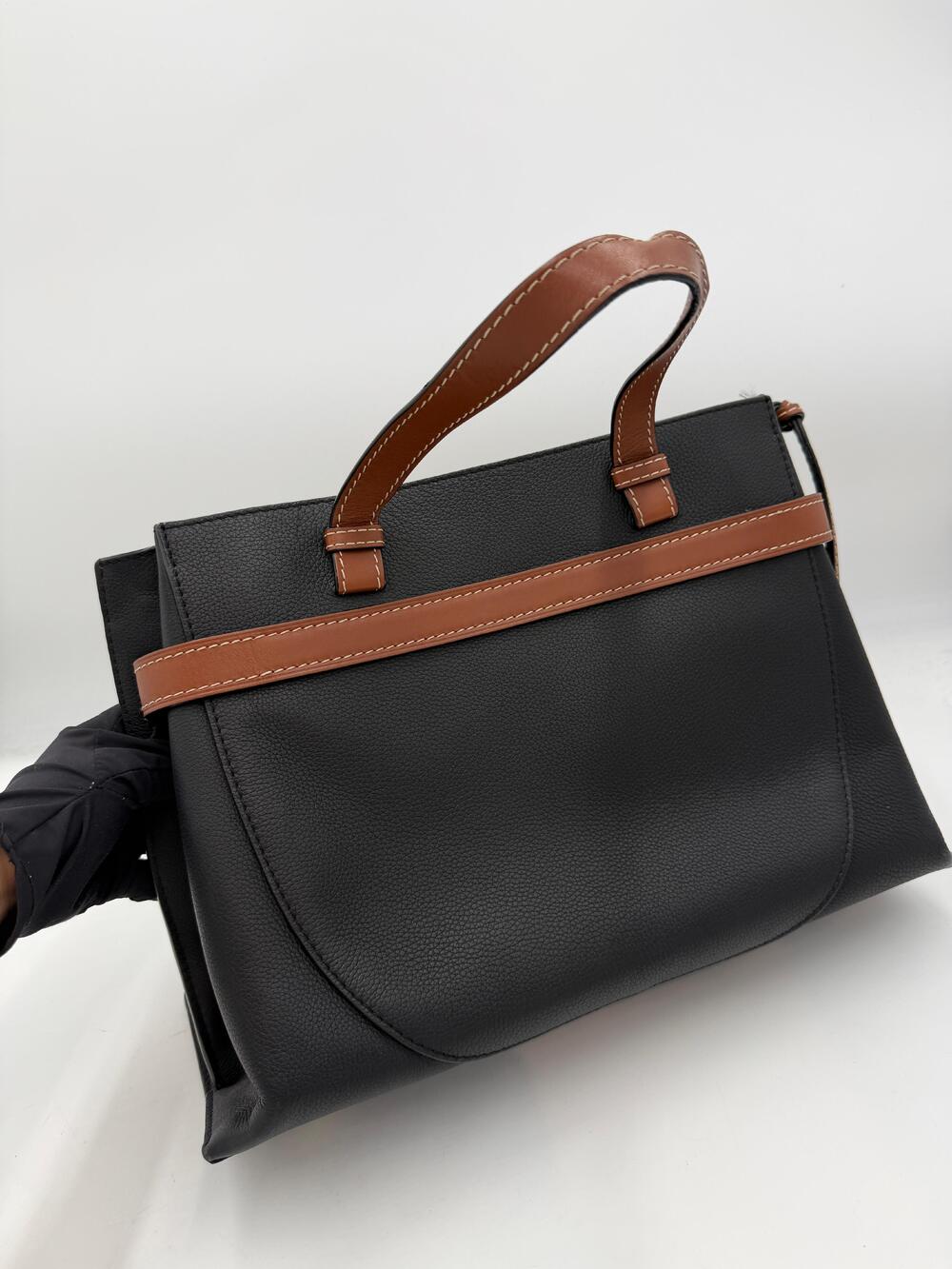 Loewe Gate Top Handle 2Way - Picture 9 of 14